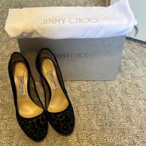 Jimmy Choo - Bridget Leopard Black Velvet pumps size 9B/39